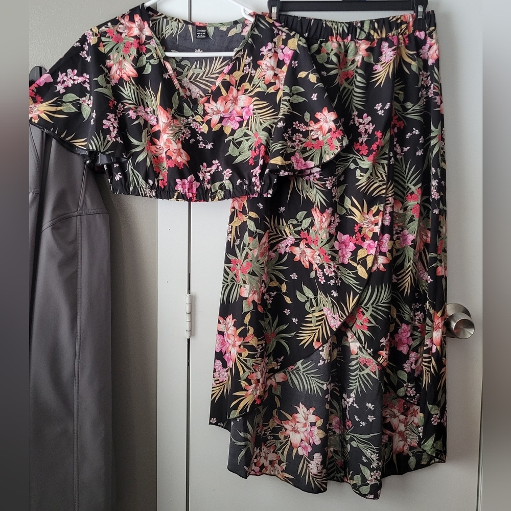 Tropical Crop Top & Skirt Set
